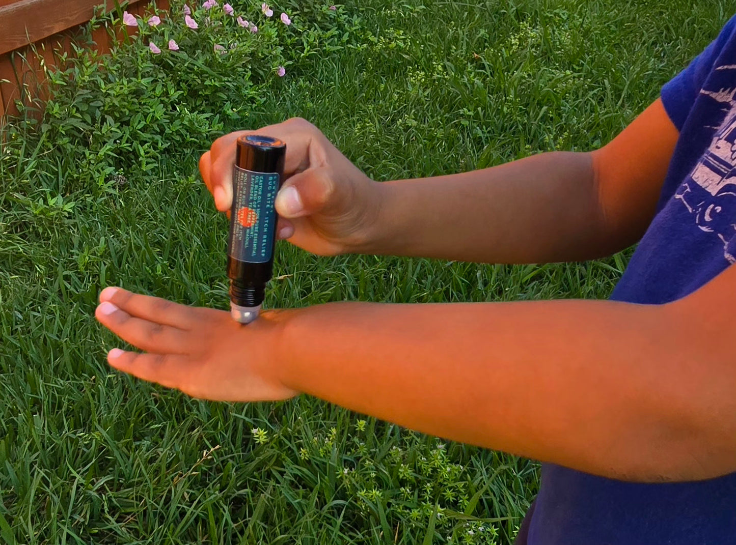 Bug Bite + Itch Relief Essential Oil Roll-On | Summer Edition