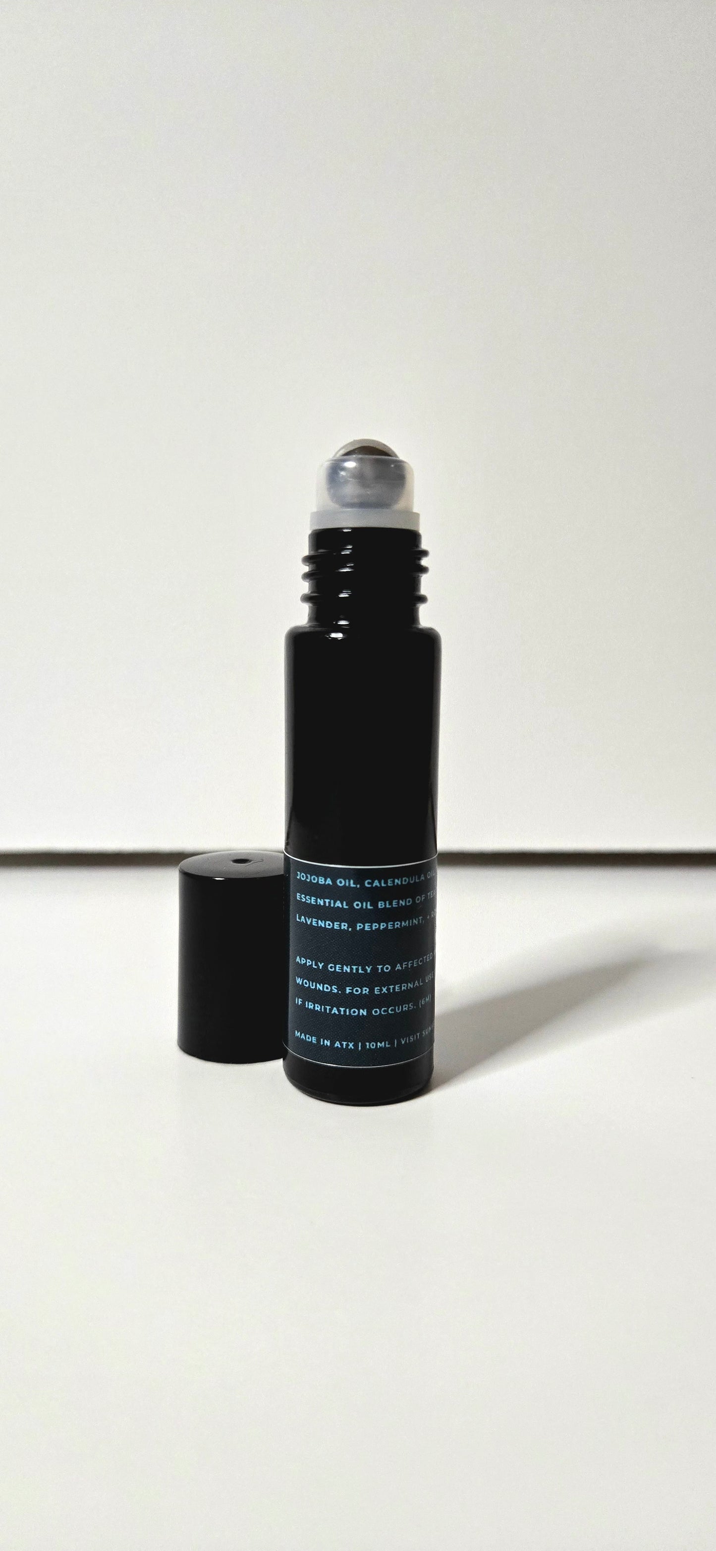 Soothe + Smooth | Ingrown Hair Roll-On Relief